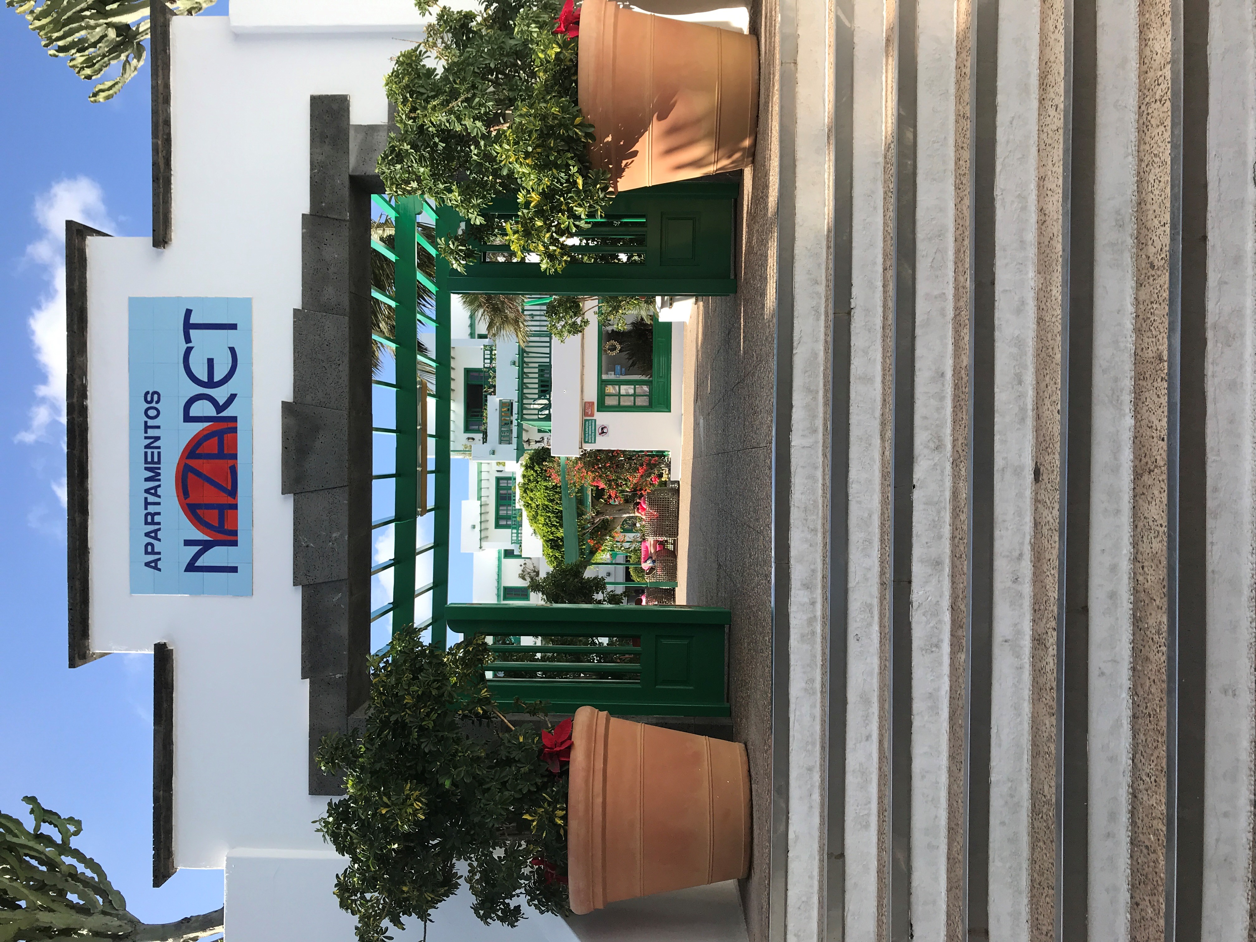 Nazaret Apartaments APARTAMENTOS TURISTICOS Y CASAS DE VACACIONES: ALQUILER Nazaret Apartaments APARTAMENTOS TURISTICOS Y CASAS DE VACACIONES: ALQUILER